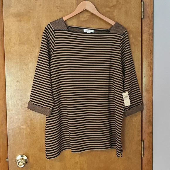 Coldwater Creek - Picture 4 of 4